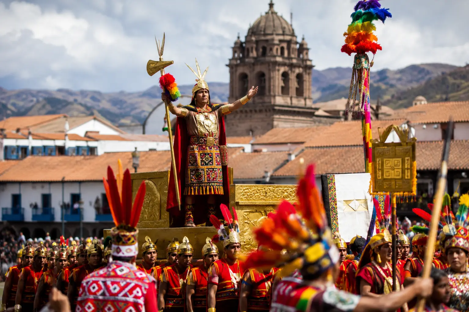 Peru'da Inti Raymi: Gunesin Izinde Bir Gun